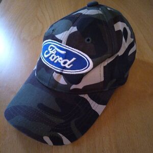 Vintage Ford Logo Camouflage Strap Back Hat